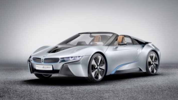 BMW i8 Concept Spyder, hibrid plug-in
